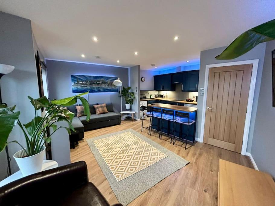 Sunshine On Leith. The River View Apartment! EDI Eksteriør bilde